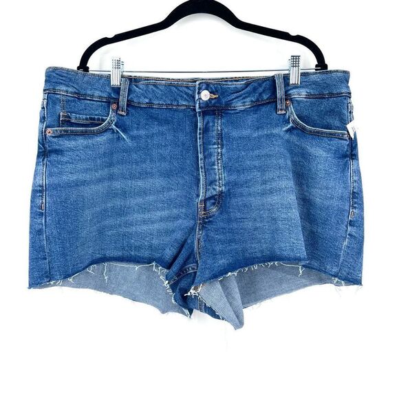 NWT‎ Old Navy Sky Hi A Line Short Shorts Size 20 - Picture 1 of 7
